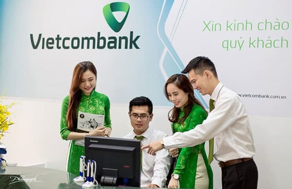 Triển vọng khi đầu tư vào cổ phiếu Vietcombank